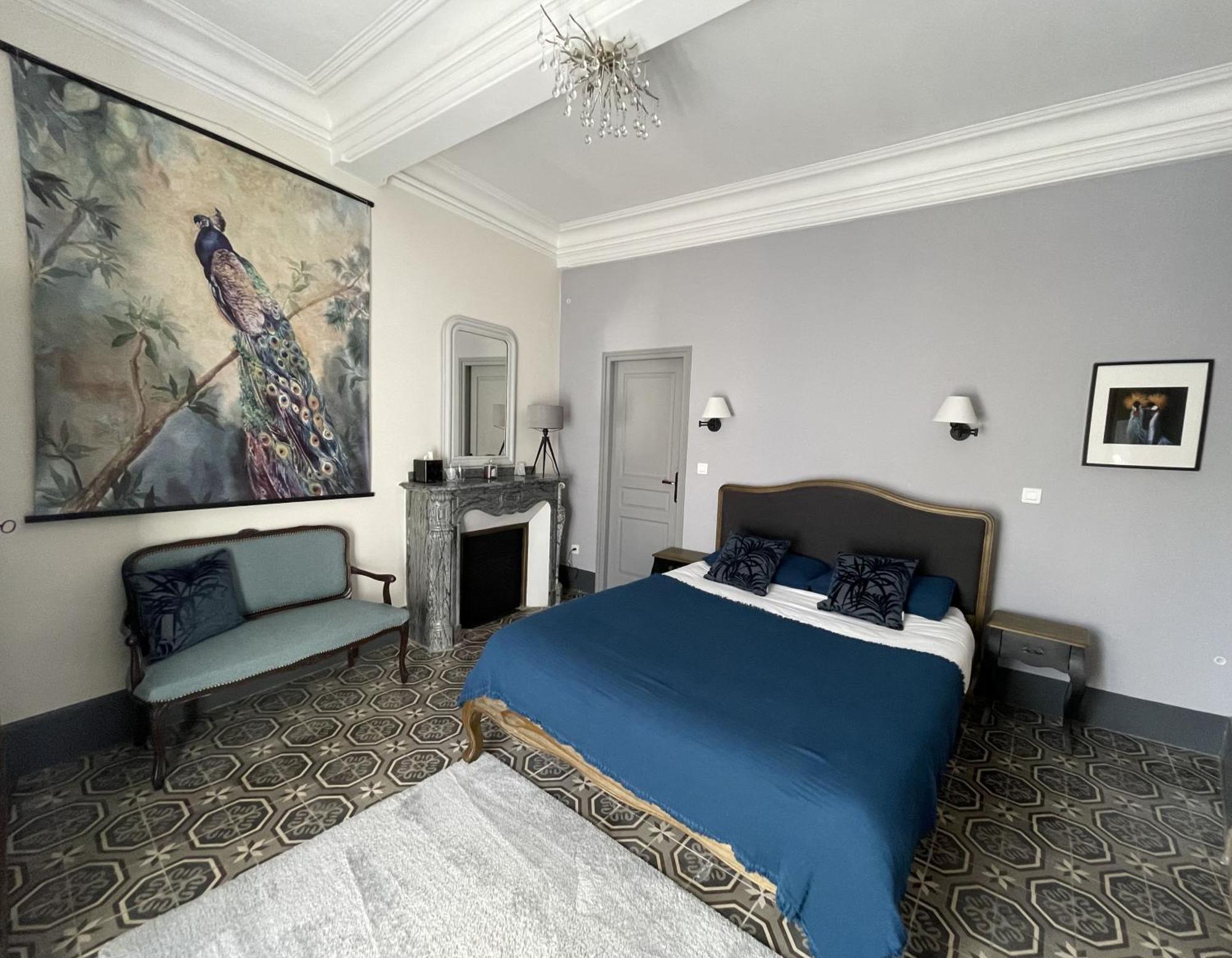 L'Oiseau Bleu Peacock Bed & Breakfast Roubia ภายนอก รูปภาพ